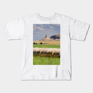 Chimney Rock, Nebraska, USA (C023/8420) Kids T-Shirt